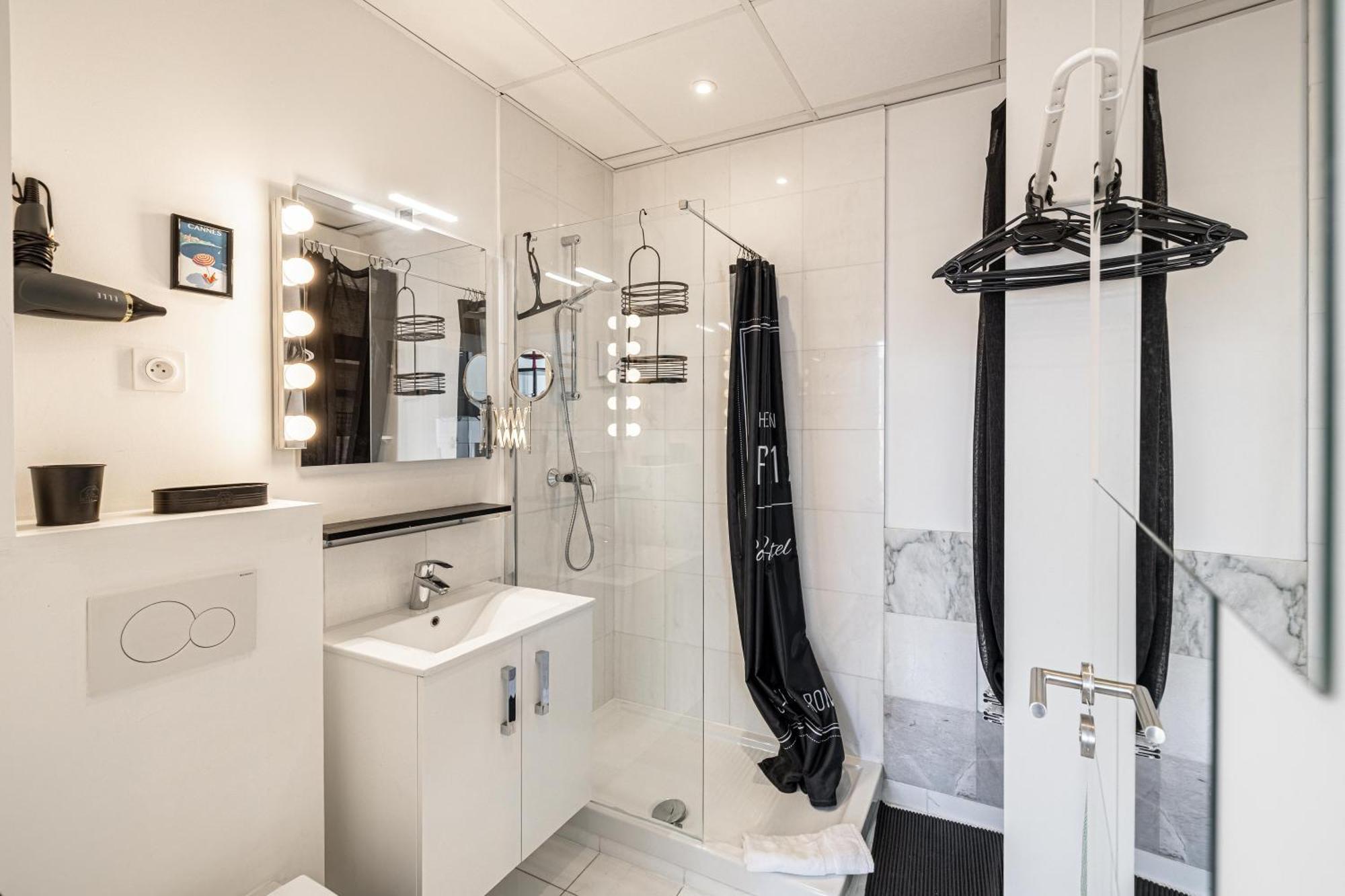 Private - Small Studio For Two At 5 Minutes From Croisette كان المظهر الخارجي الصورة