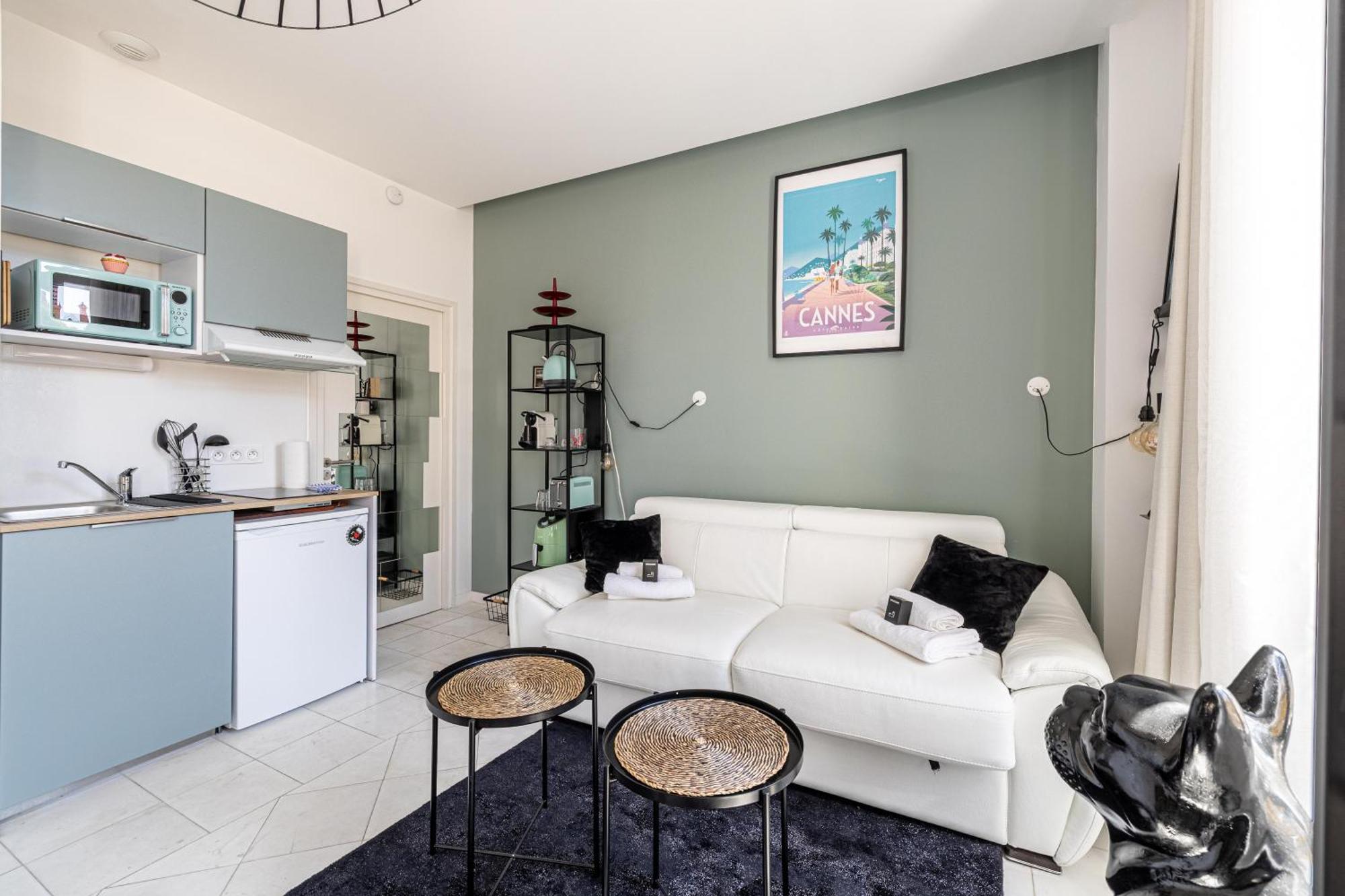 Private - Small Studio For Two At 5 Minutes From Croisette كان المظهر الخارجي الصورة